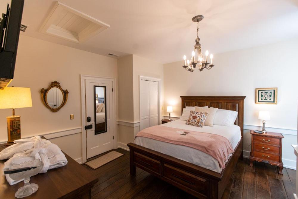 Thomas Rose Inn Lewisburg Ngoại thất bức ảnh